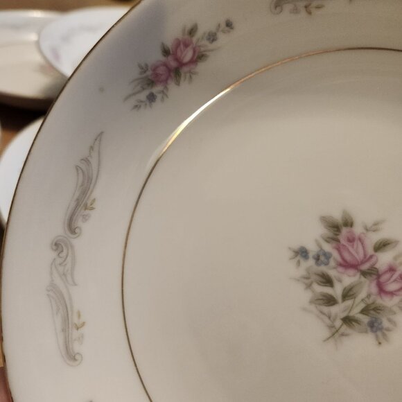 6- Crest Wood Bridal Rose China Japan 7.25" Bowls 1390 - Picture 4 of 9